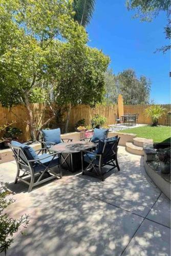 Spacious, Luxury Ocean Master Suite 2 Bd 1 Ba