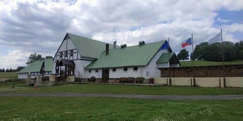 Hostal Farma Hvozd