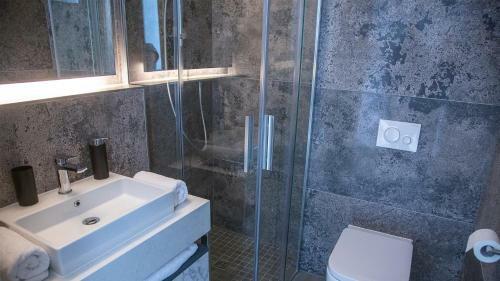 Rheinapart Hotel Und Boardinghouse