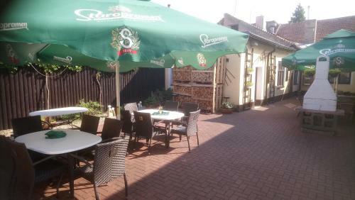 Hostal Restaurace-pension-vina?stv� U ??astn�ch