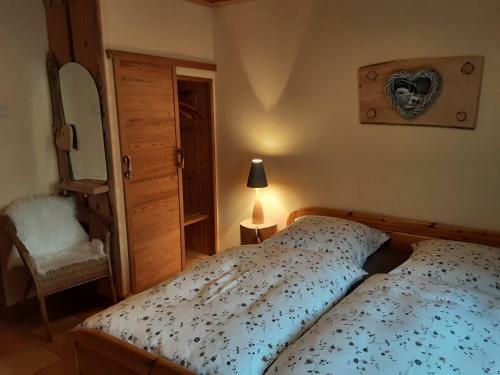Apartamento Fewo Holzwurm