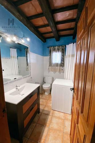 Jordi & Pilar's House