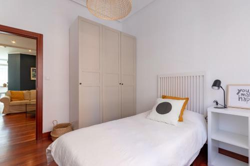 Apartamento Pozas - Amplitud Y Ubicaci�n Centro Excelente