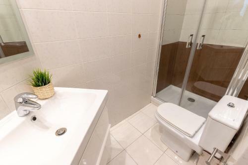 Apartamento Pozas - Amplitud Y Ubicaci�n Centro Excelente