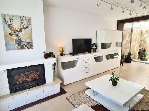 Holiday Home Filipinas