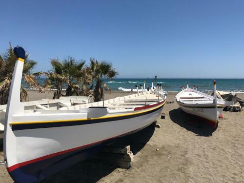 Renthas Victoria Beach