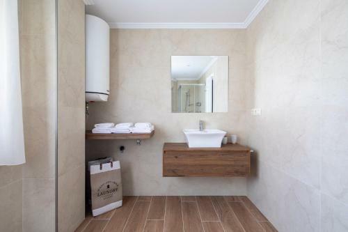 Apartamentos A Ponte Do Cami�o I