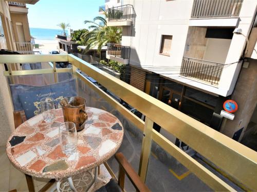Apartamento Pintor Mir 4