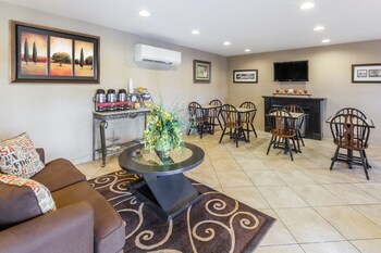 Hotel Days Inn Central City