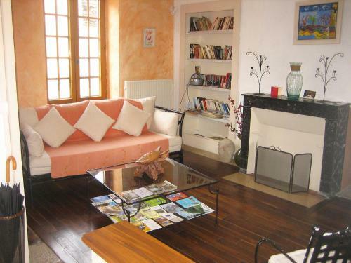 Holiday Home Maison Taviot Arthonnay