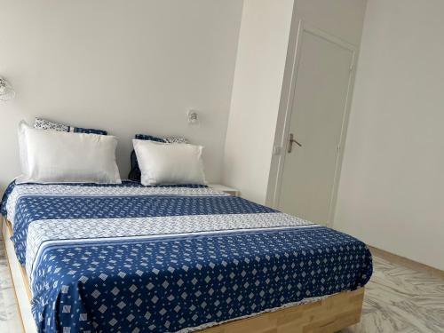 Spacious Apartment Next To The Sea