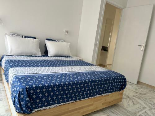 Spacious Apartment Next To The Sea