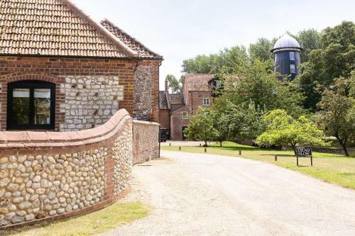 Mill Farm