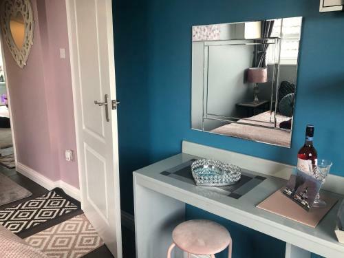 Apartamento Rosies Place. Self Contained. Beach, Canal & Town