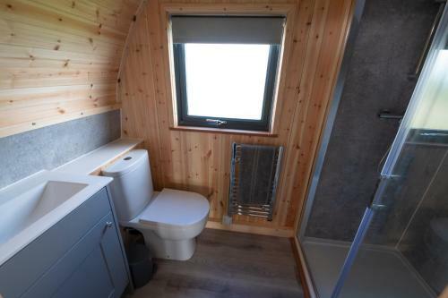 21 Callanish Luxury Pod