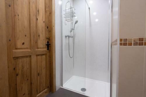 Large Group Accommodation Near Tideswell