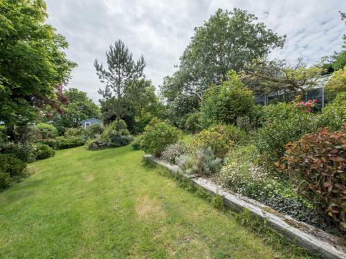 Pass The Keys Beautiful Home With Superb Views Over St Dogmaels