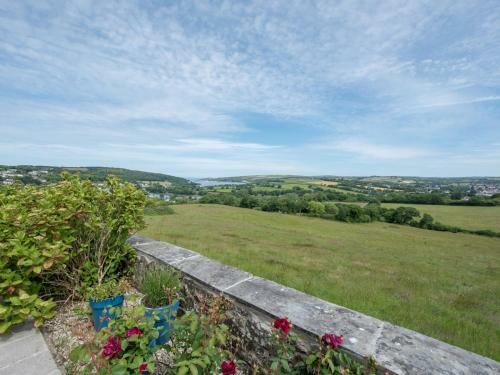 Pass The Keys Beautiful Home With Superb Views Over St Dogmaels