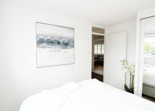Modern And Cosy Flat For 4 In Fab Location