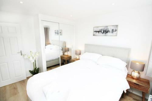 Modern And Cosy Flat For 4 In Fab Location