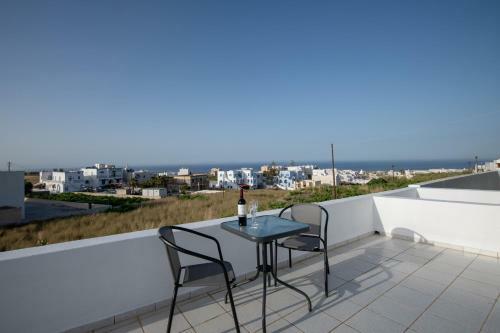 Hostal The F Suites