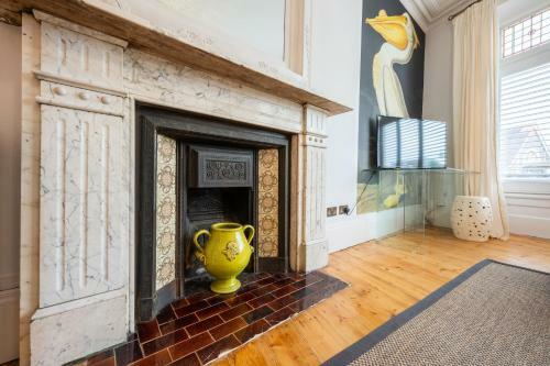 Royal Apartment By T? Sa