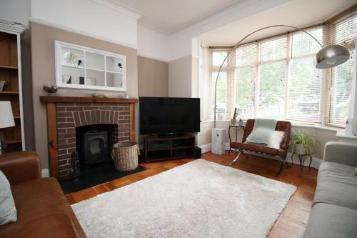 Melrose By T? Sa - 4 Bedroom House In Cardiff