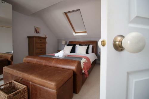 Melrose By T? Sa - 4 Bedroom House In Cardiff