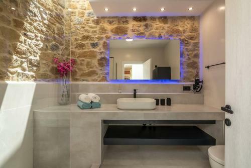 Villa White House Boutique
