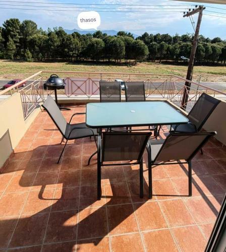 Dimitra Boutique Apartments 2