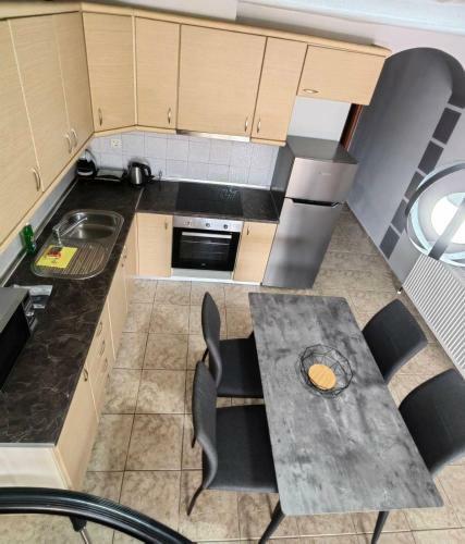 Dimitra Boutique Apartments 2
