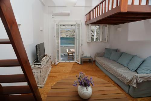 Apartamento Agia Eirini Studio Skiron By The Sea