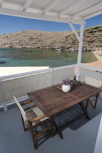 Apartamento Agia Eirini Studio Skiron By The Sea