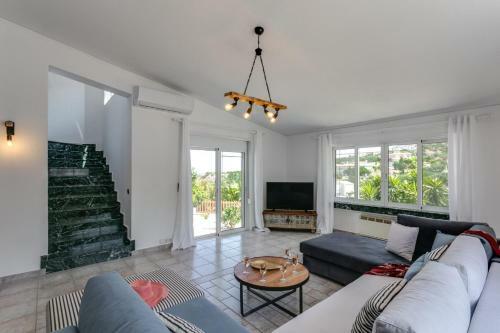 Villa Monroe By Villa Plus