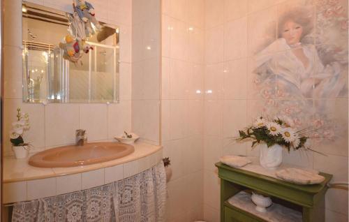 Holiday Home Rue Mlle De Seyt De Pievert