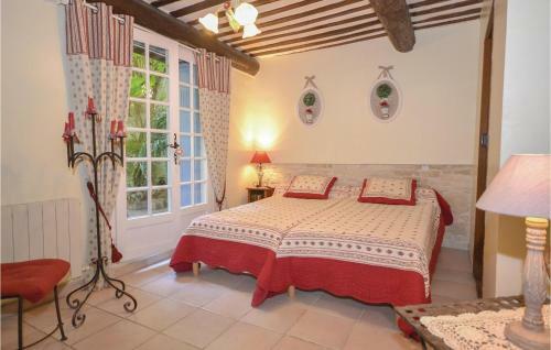 Holiday Home Rue Mlle De Seyt De Pievert