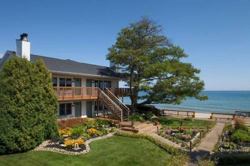 Bed & Breakfast Huron House
