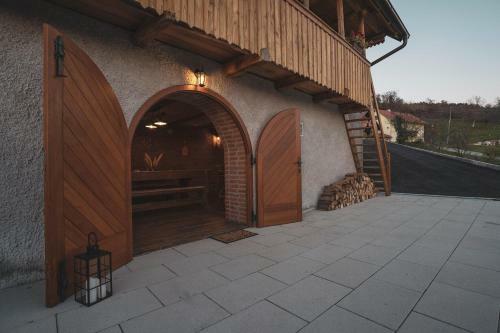 Mountain Luxury Lodges