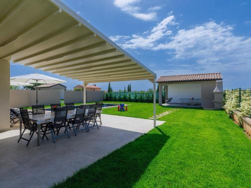 Holiday Home Villa Lea
