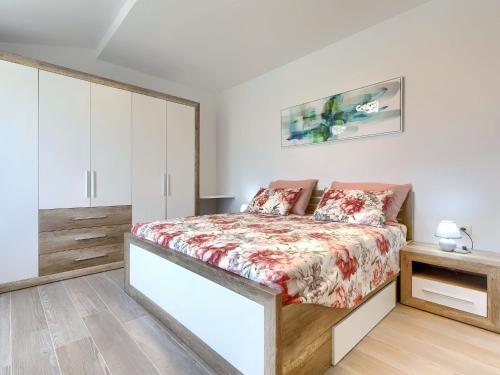 Holiday Home Villa Edi