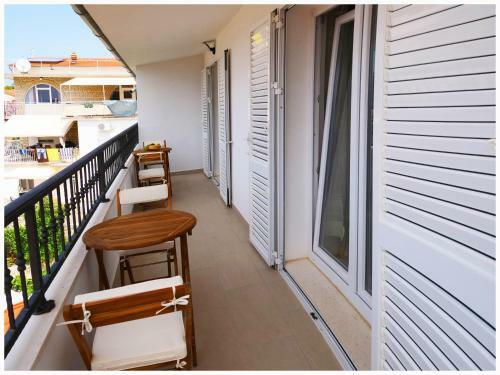 Apartmani Makelja