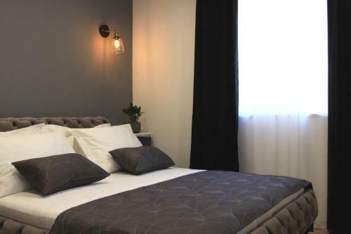 Art & Industrial Apartment Solin