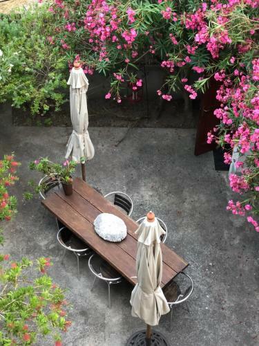 Villa Authentic Vila Nona By Nyc Interior Architect