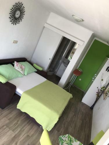 Studio Apartman Jojo