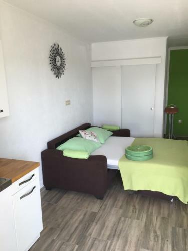 Studio Apartman Jojo