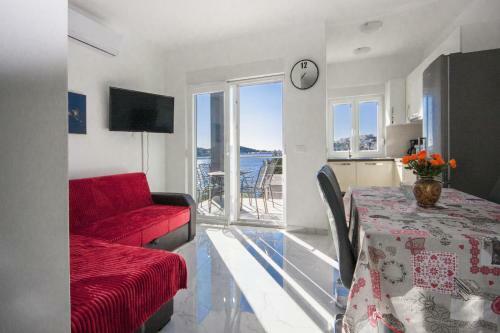 Apartments Happy Holiday