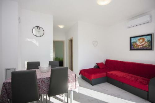 Apartments Happy Holiday
