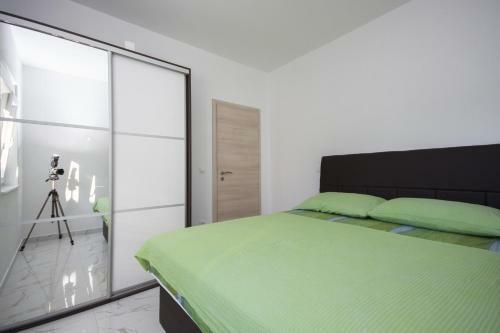 Apartments Happy Holiday