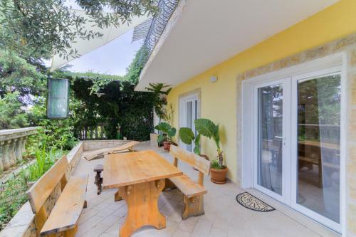 Apartamento Demi II