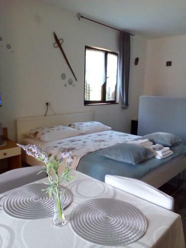 Apartamentos Ella